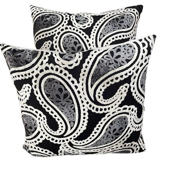 Canaan Company Decorative Paisley Pillows.‎ Gray Cream 20” x 20” Set of 2 - Picture 1 of 4